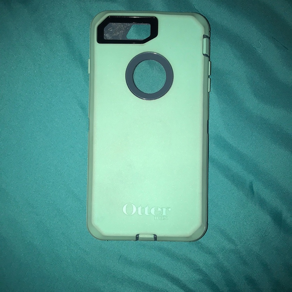 iPhone 7/8 plus otter box defender